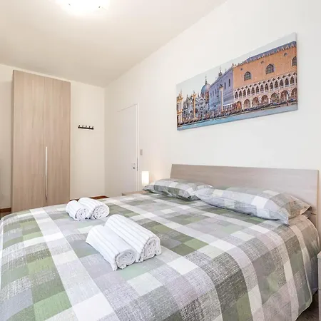 Apartamento Sole In - 5min From Airport Venecia