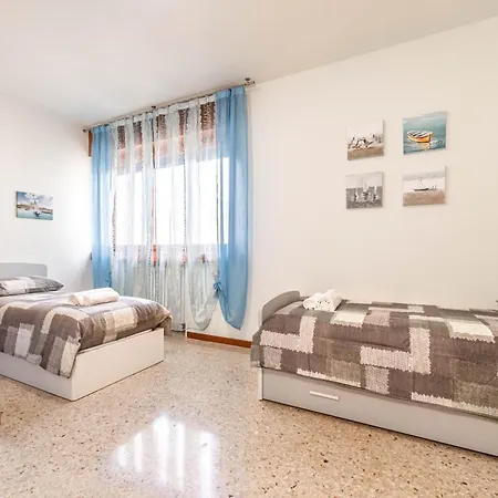 Sole In - 5min From Airport * Venecia