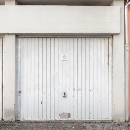 Sole In - 5min From Airport Apartamento Venecia